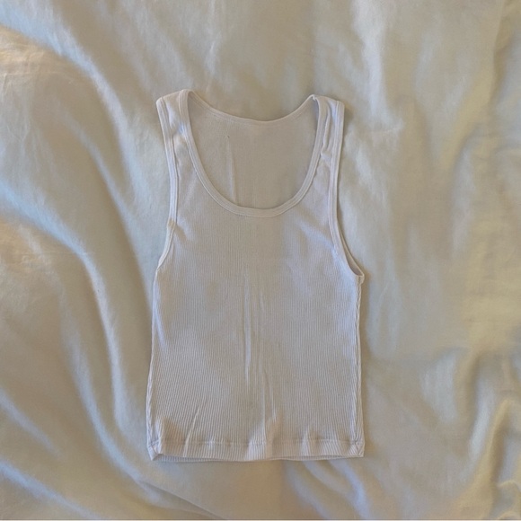 White Los Angeles Apparel (American Apparel) ribbed crop tank top - Picture 1 of 3